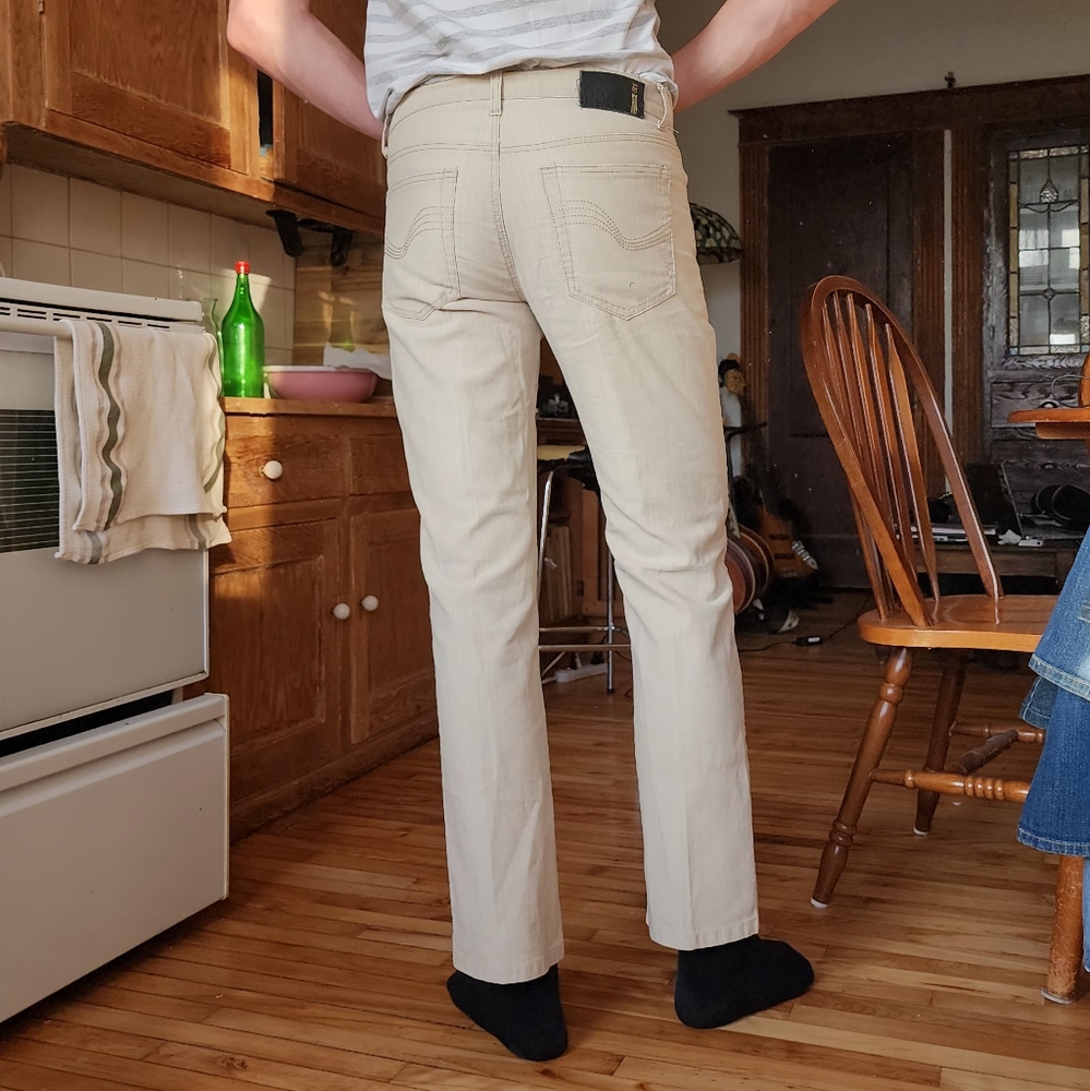 Beige pants - Picture 2 of 3